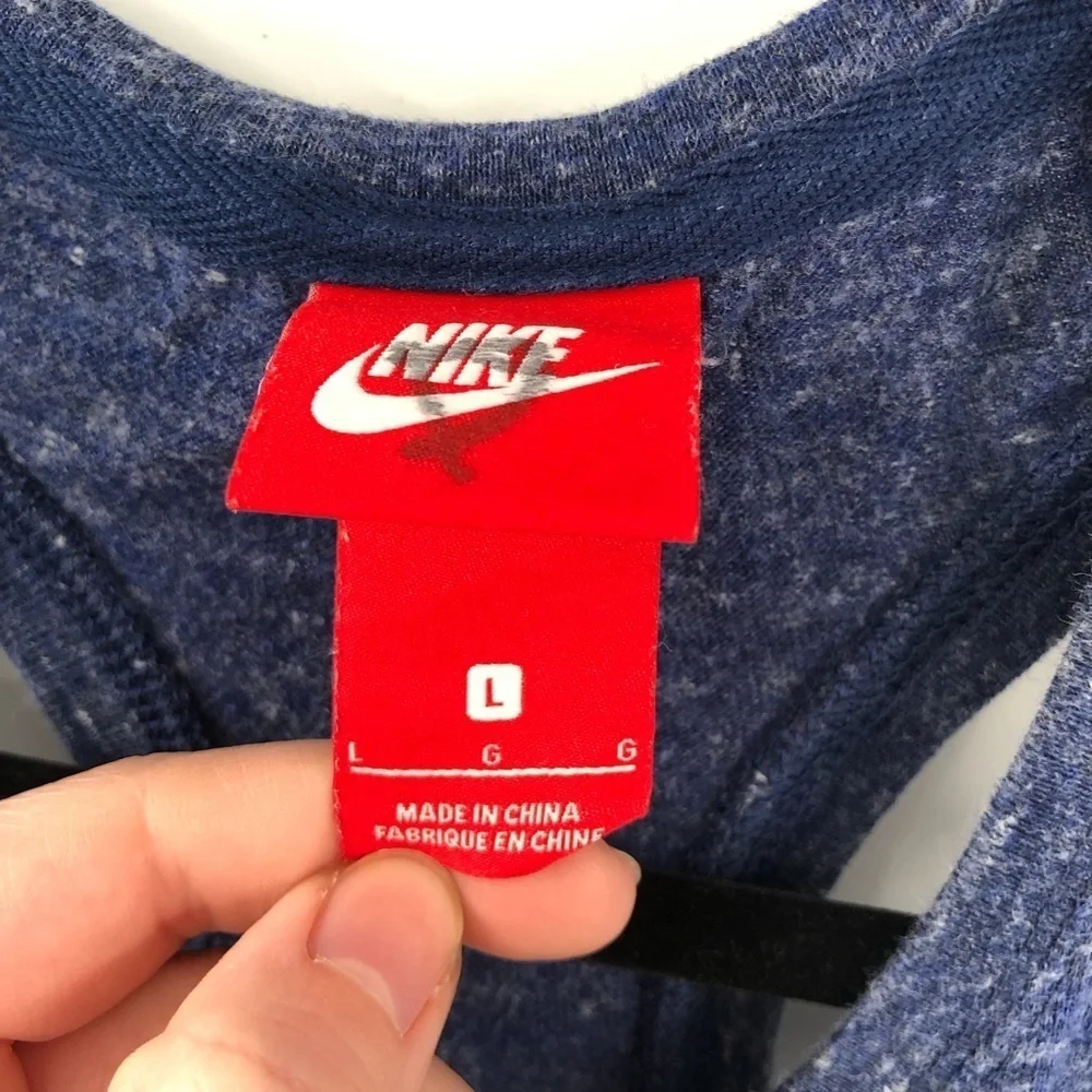 Nike girls sportswear